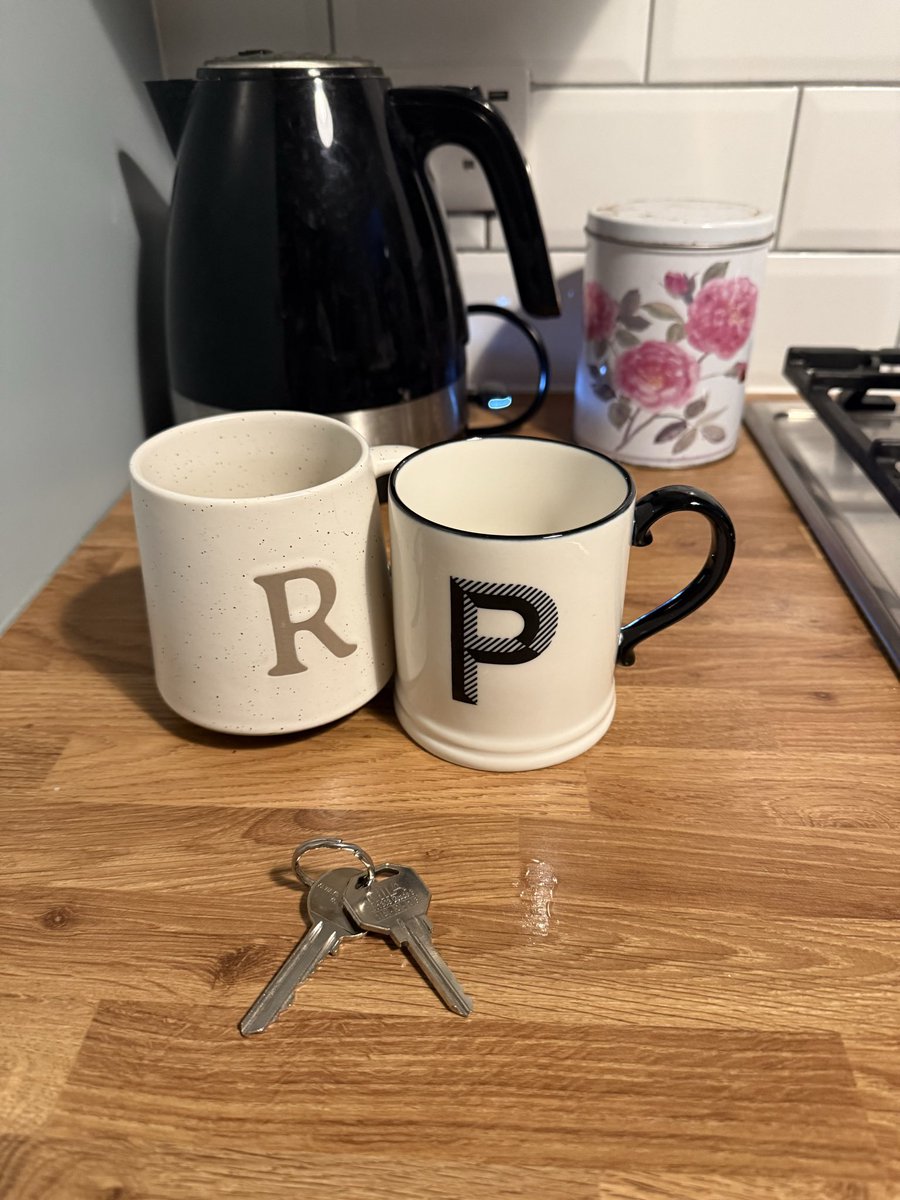 SO MANY BOXES but we are in!