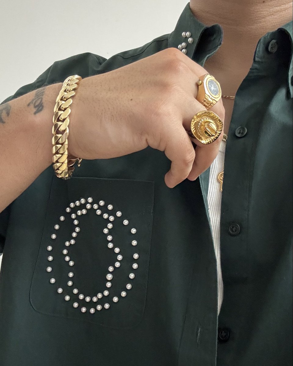 Me featuring some samples 👨🏻‍💼🪡