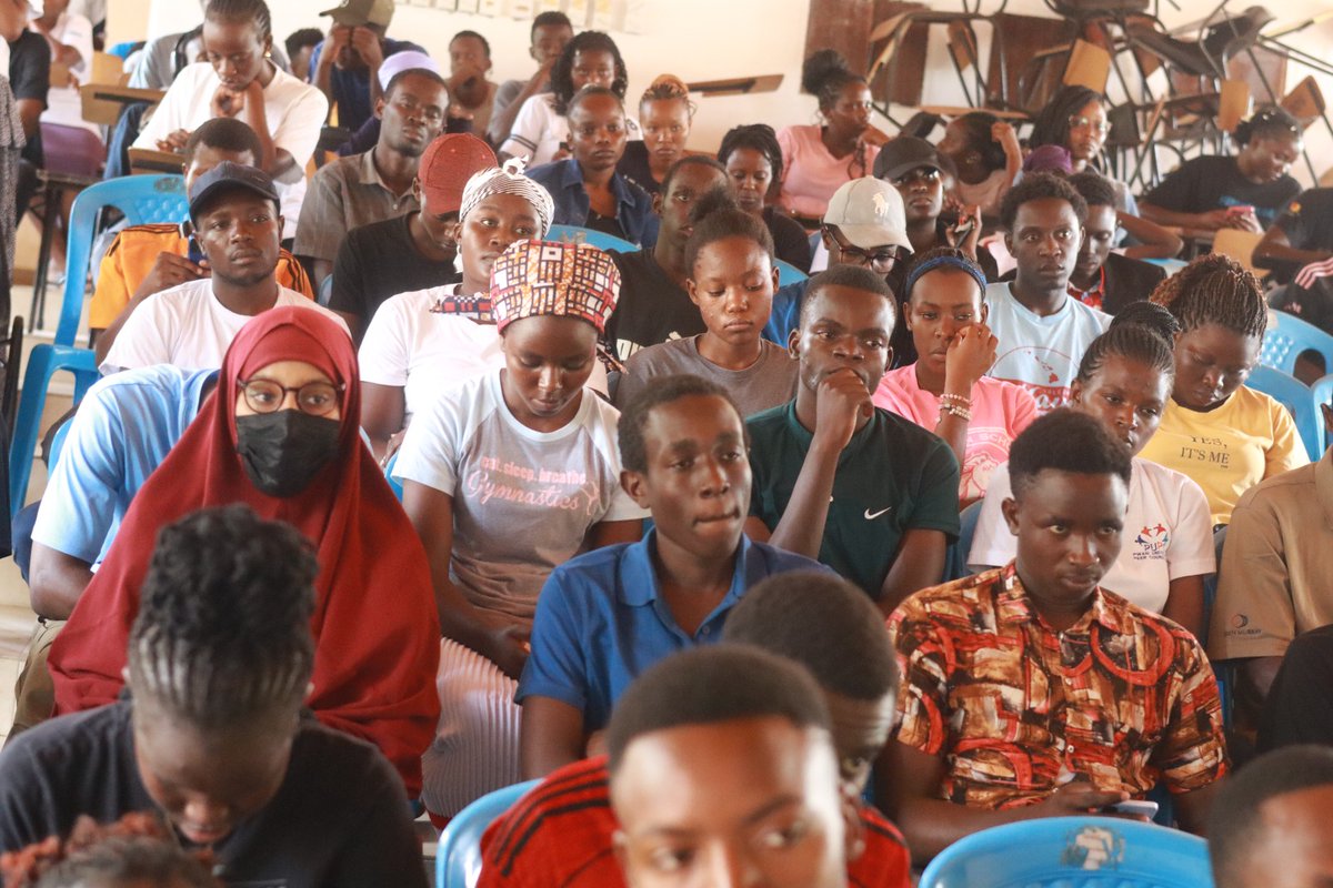 Timiza_CC's tweet photo. We joined @AjiraDigital, @hope2shine @KeEquityBank @maono_space & @PU_Kilifi for #SkillsFest2025 celebrating innovation & youth empowerment.
Our Timiza Youth showcased real digital skills & renewed ties with Pwani Ajira Club.
🎥 https://t.co/N0LaIsi4FI
#Timiza #DigitalFutures https://t.co/bq8fMvZSc8