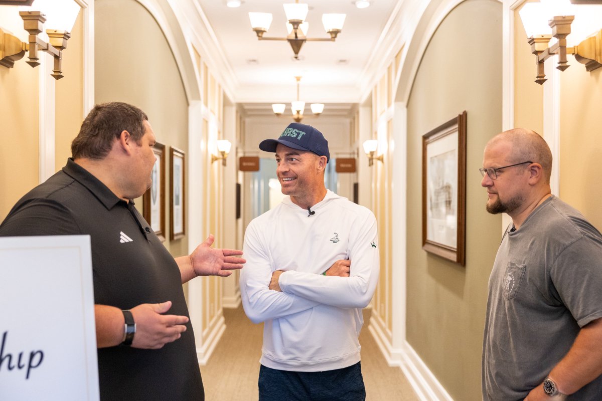 EmersonLotzia's tweet image. He was such an exceptional dude. Our whole DraftKings team fell in love with Beef after hanging with him just three weeks ago at Pinehurst. He was down to do any content ideas we threw his way. What a genuinely kind soul. Rest easy, king.