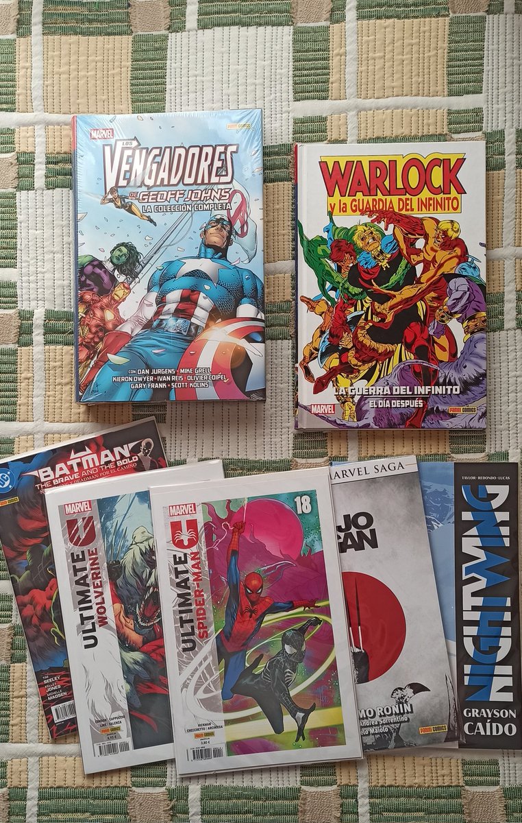 La comprita del mes en <a href="/estatuasycomics/">Estatuas y Comics</a> como siempre 💫