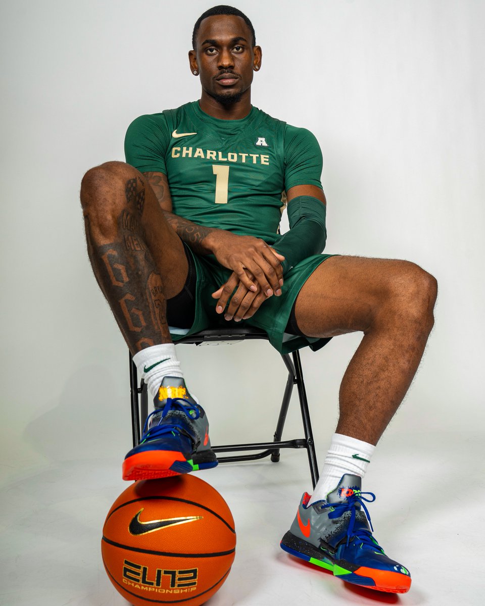 Hoops are back in Halton in 𝗢𝗡𝗘 𝗪𝗘𝗘𝗞!🏀💚

<a href="/CharlotteWBB/">Charlotte Women's Basketball</a>  tips things off vs. Auburn at 5:30 PM, followed by <a href="/CharlotteMBB/">Charlotte Men’s Basketball</a> vs. Indiana State at 8 PM.

Doubleheader. Same night. Same energy. ⛏️

🎟️» clt49e.rs/MBBSingle
🎟️» clt49e.rs/WBBSingle

#GoldStandard⛏️