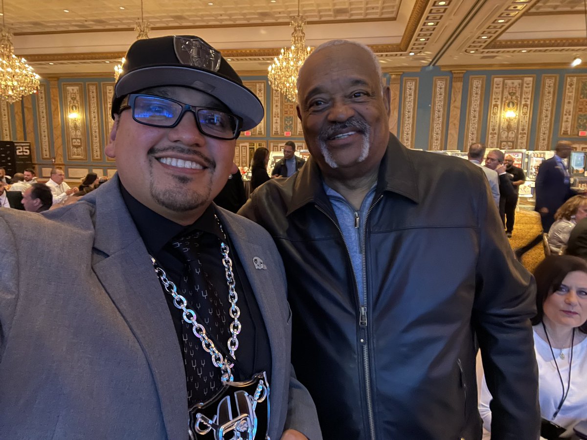 GoGoPowerRaider tweet media