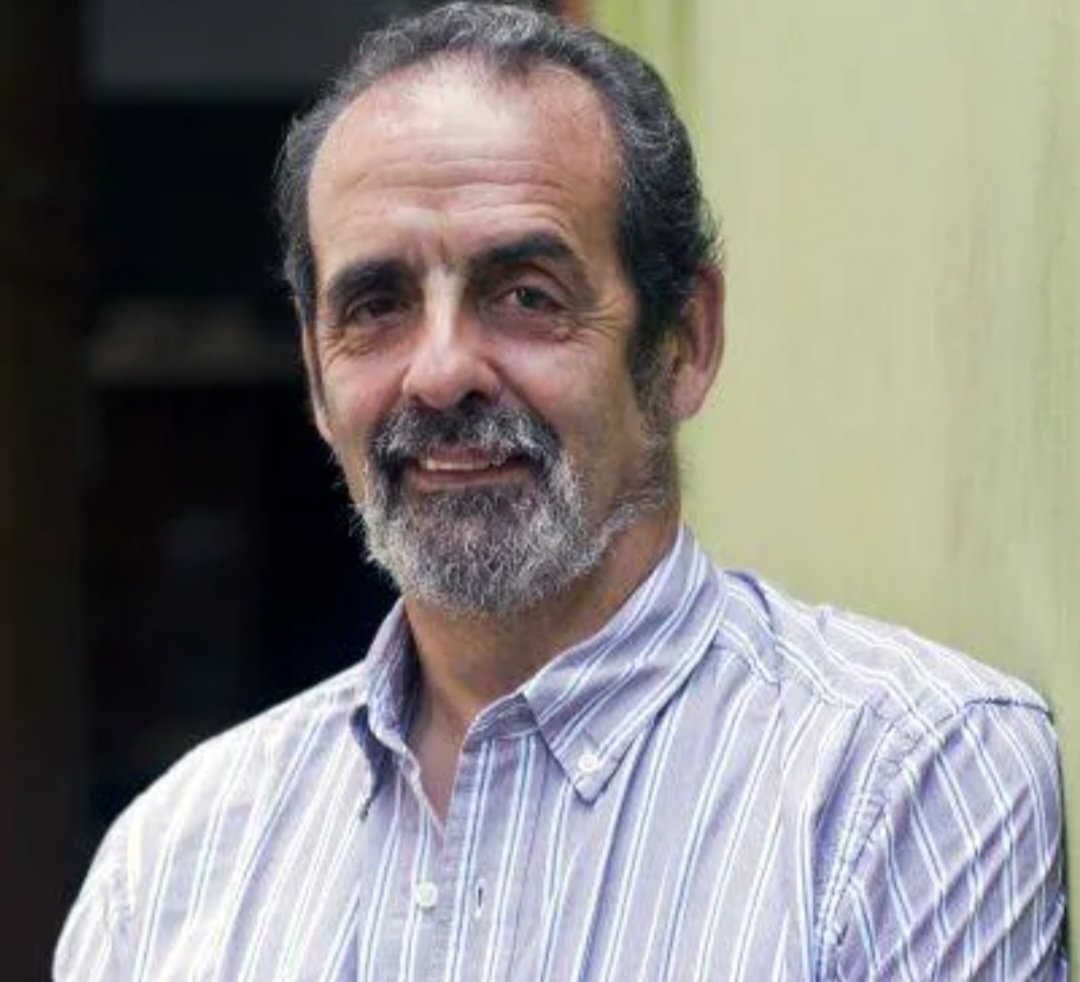 ¿Estamos Todos de Acuerdo en que 
Javier Diez Canseco es el único Político que el pueblo Peruano lo Extraña?? Ah, Y para que sufran los 
Trolls de quinta, Amigos, denle 
Me Gusta Y Compartan Este Tweet.