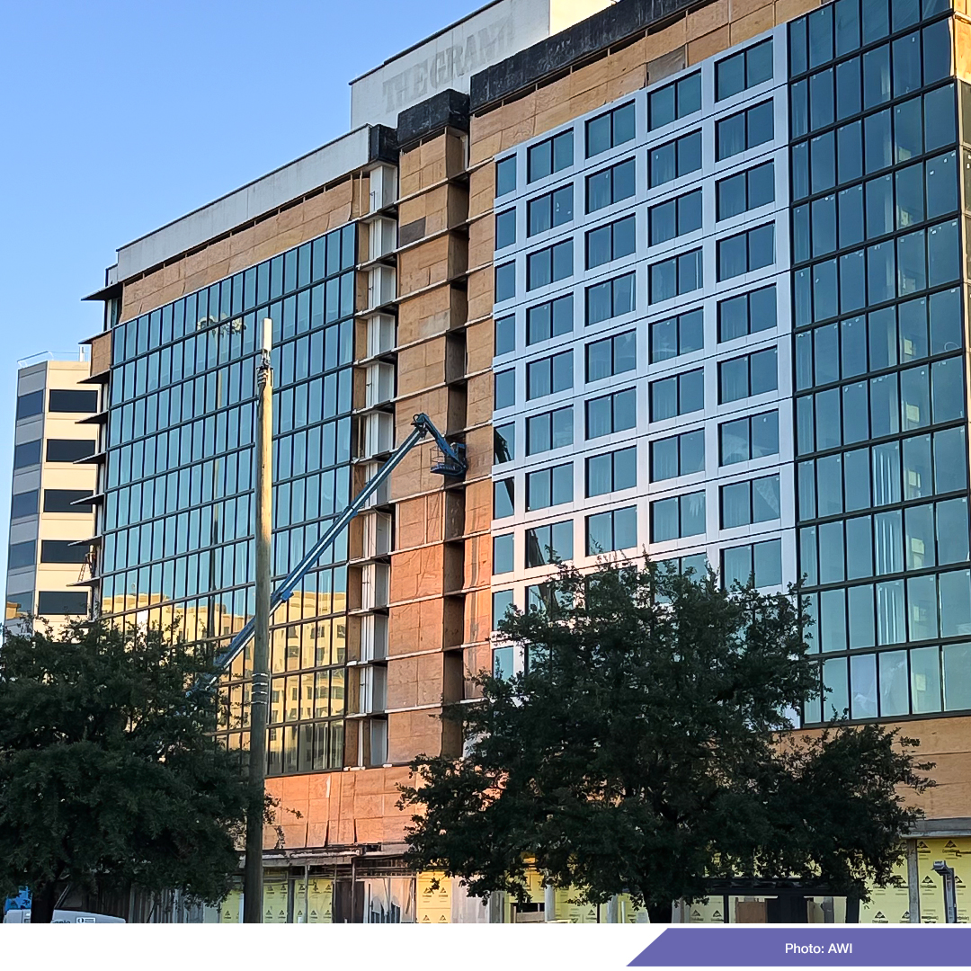 advancedwindow's tweet image. Our first Houston project, The Greenleigh, is coming along nicely, with AWI-installed windows reflecting the Texas blue skies and sun. Looking forward to this amazing renovation of a former hotel come to life. Partners: Rockbridge, @questwindows
#windowinstallation