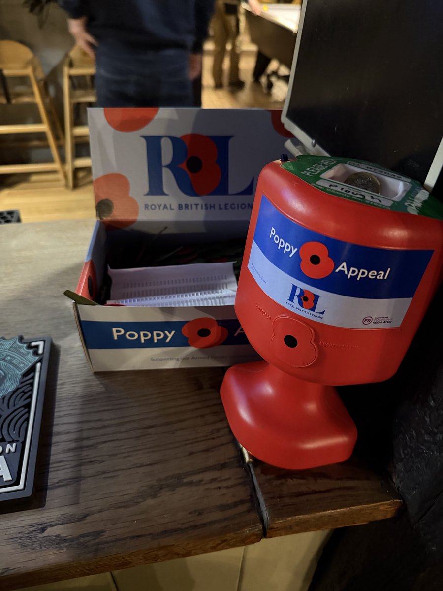 LozzaFox's tweet image. I haven’t bought a poppy yet this year from the @PoppyLegion 

Can’t bring myself to contribute to the head of diversity, equity and inclusions salary.

Also the “pride poppy” child mutilation cult badge is a big put off.

Woke kills everything. I refuse to support it. Tough one.