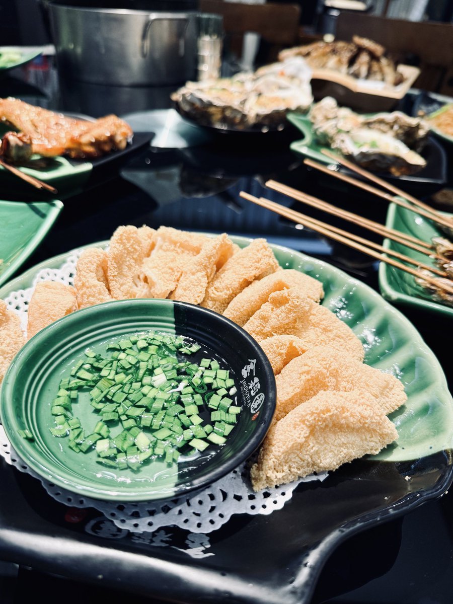 深夜食堂：
吃撑了。