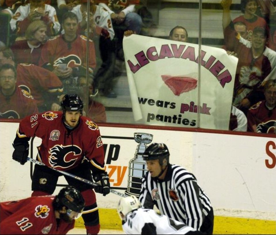 Flames Pics That Go Hard tweet media