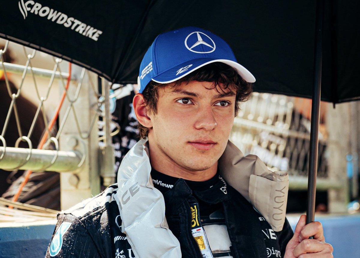 Kimi Antonelli on <a href="/MercedesAMGF1/">Mercedes-AMG PETRONAS F1 Team</a> team orders and swapping with <a href="/GeorgeRussell63/">George Russell</a>: "I didn't know he was asking that on the radio. I just got the information from the team to make the swap into T4, which kind of caught me by surprise initially. But I respect their decision. At