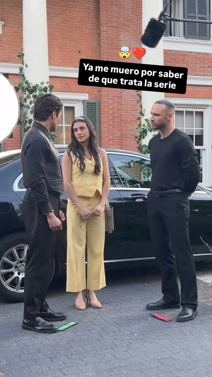 EspiandoOficial's tweet photo. 📌 La primera imagen de Rosina Beltran ex Gran Hermano grabando una nueva serie

#GranHermano #LAM https://t.co/PhFXw4PvBb