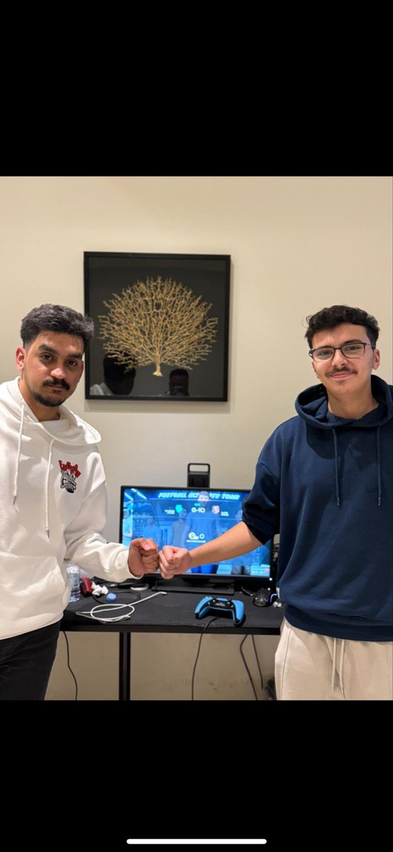 اللهم لك الحمد جددت مع تويستد الى ٢٠٢٧  حاب اشكر الاداره وشكر خاص <a href="/TiiArtist/">Tamim Al Mshari</a> على ثقته فيني دايما واثق دايما انه السنه ذي باذن الله بكون افضل من السنه الي فاتت باذن الله اوعدكم و اوعد نفسي قبل اي احد استمراريه مارح توقف الين ما احقق بطوله عالميه وواثق انها بتكون مع النادي الصح