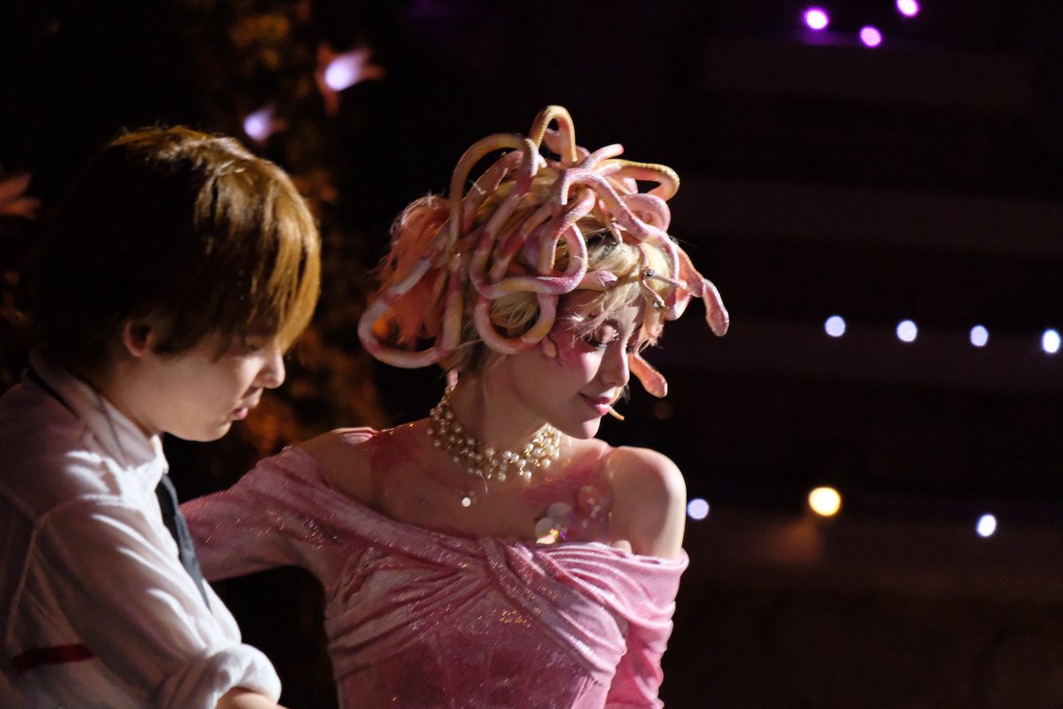 misomnn's tweet image. 夢だったかもしれないと思って延々と撮った写真眺めてる、、