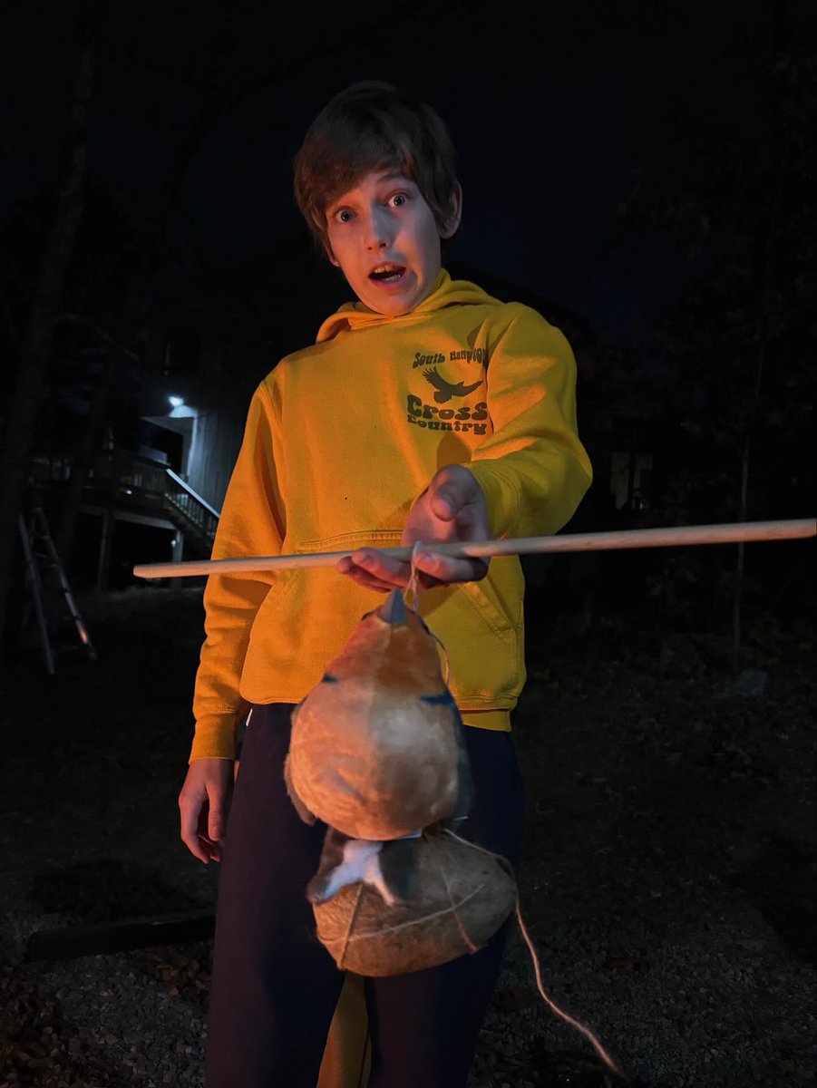 TheVHSclub's tweet image. We got invited last night to a Monty Python and the Holy Grail pumpkin carving party and it was every bit as epic and it sounds.

#montypythonandtheholygrail #montypython #movienight #halloween