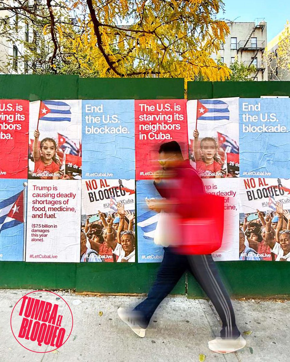 🗽 En Nueva York, carteles cerca de la ONU denuncian el bloqueo de EE.UU. contra #Cuba, justo antes de que se debata el proyecto de  resolución el 29 de octubre.
Las calles hablan: el mundo exige el fin de una política que afecta a millones. 🌍✊

#TumbaElBloqueo  #Cuba  #ONU