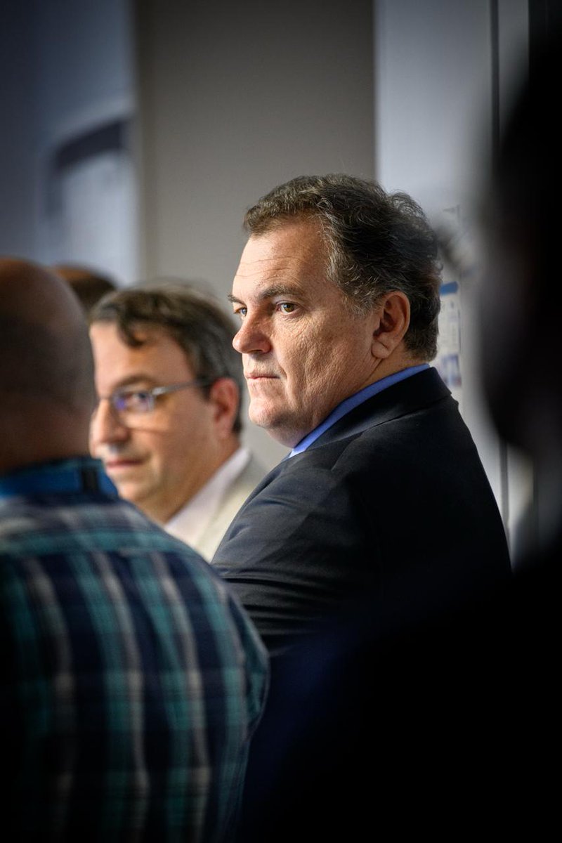 PhilippeTabarot's tweet image. S’en prendre à notre réseau ferroviaire, c'est mettre les Français dans la galère et dégrader le patrimoine commun de la Nation. 

Au Centre National des Opérations Ferroviaires aujourd'hui, pour un point de situation sur les incidents survenus sur la ligne à grande vitesse