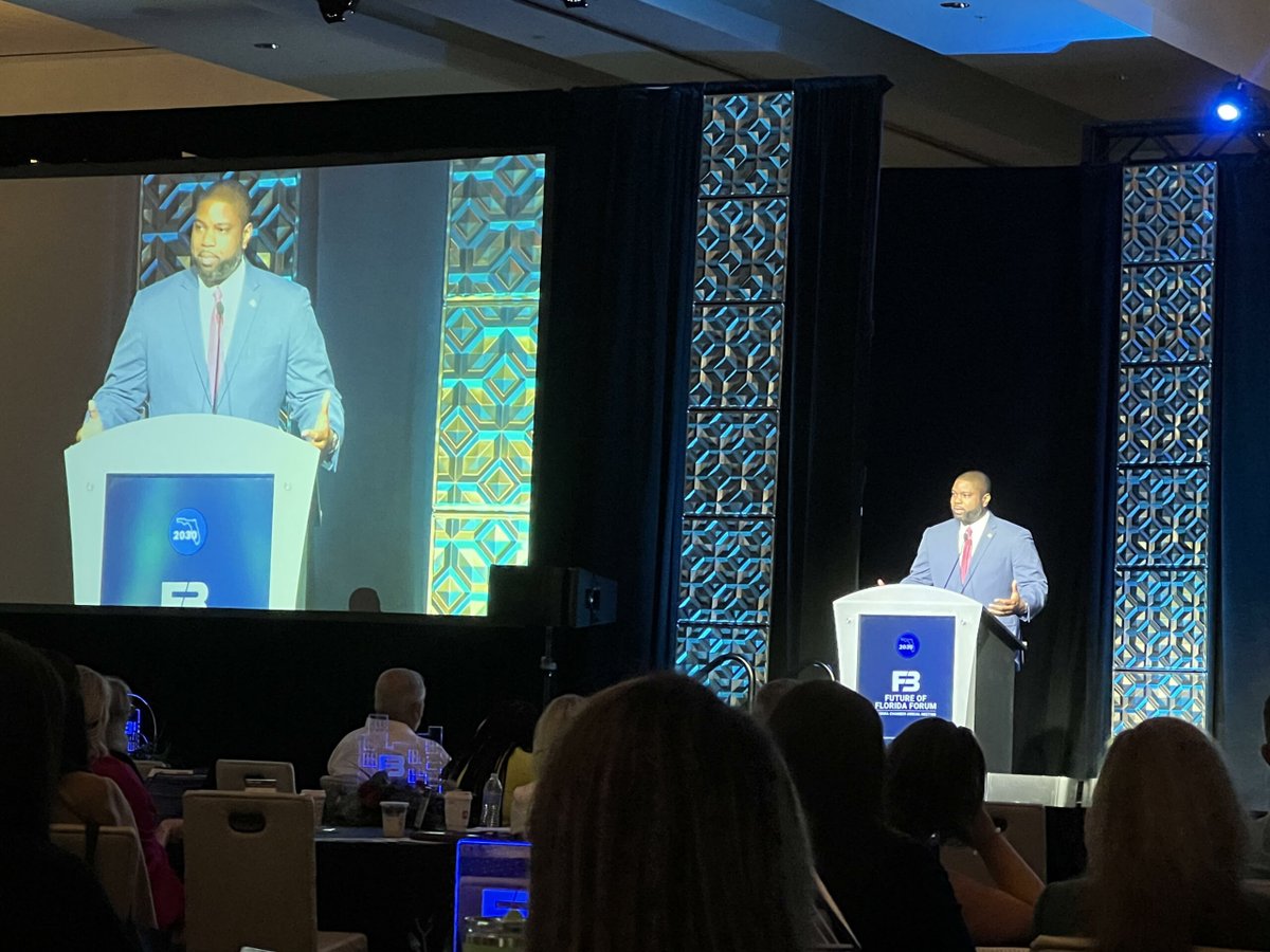 Fla_Pol's tweet photo. It ain't pretty, but Florida needs to focus on wastewater infrastructure, @ByronDonalds tells the @FLChamber
Reporting by @GabrielleRusson
https://t.co/zlF69qyagO
#FlaPol #FutureFlorida #F3 https://t.co/SlzKQvwVA0