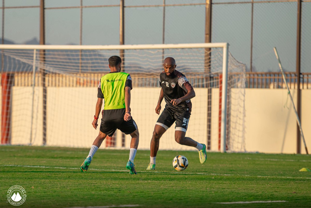 استعداداً للأنوار .. العمل يتواصل 🦾⚽️

#الجبلين | #فارس_الشمال 
#الجبلين_الأنوار