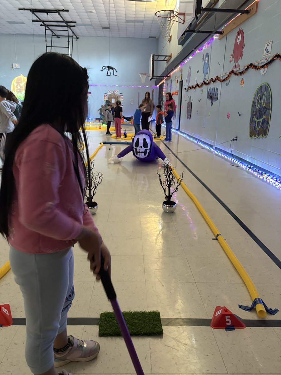 Halloween mini golf….