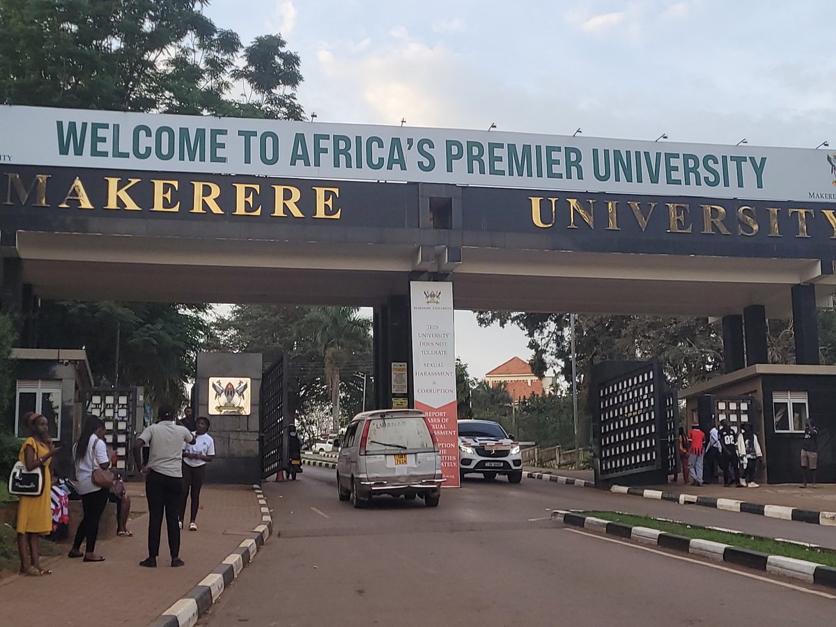 MRayzug's tweet photo. Kale, it's not just Uganda but Rather "Africa's premier," so meaning @Makerere is not competing with university within but globally.
#WeBuildForTheFuture https://t.co/UXKXRIjkfU