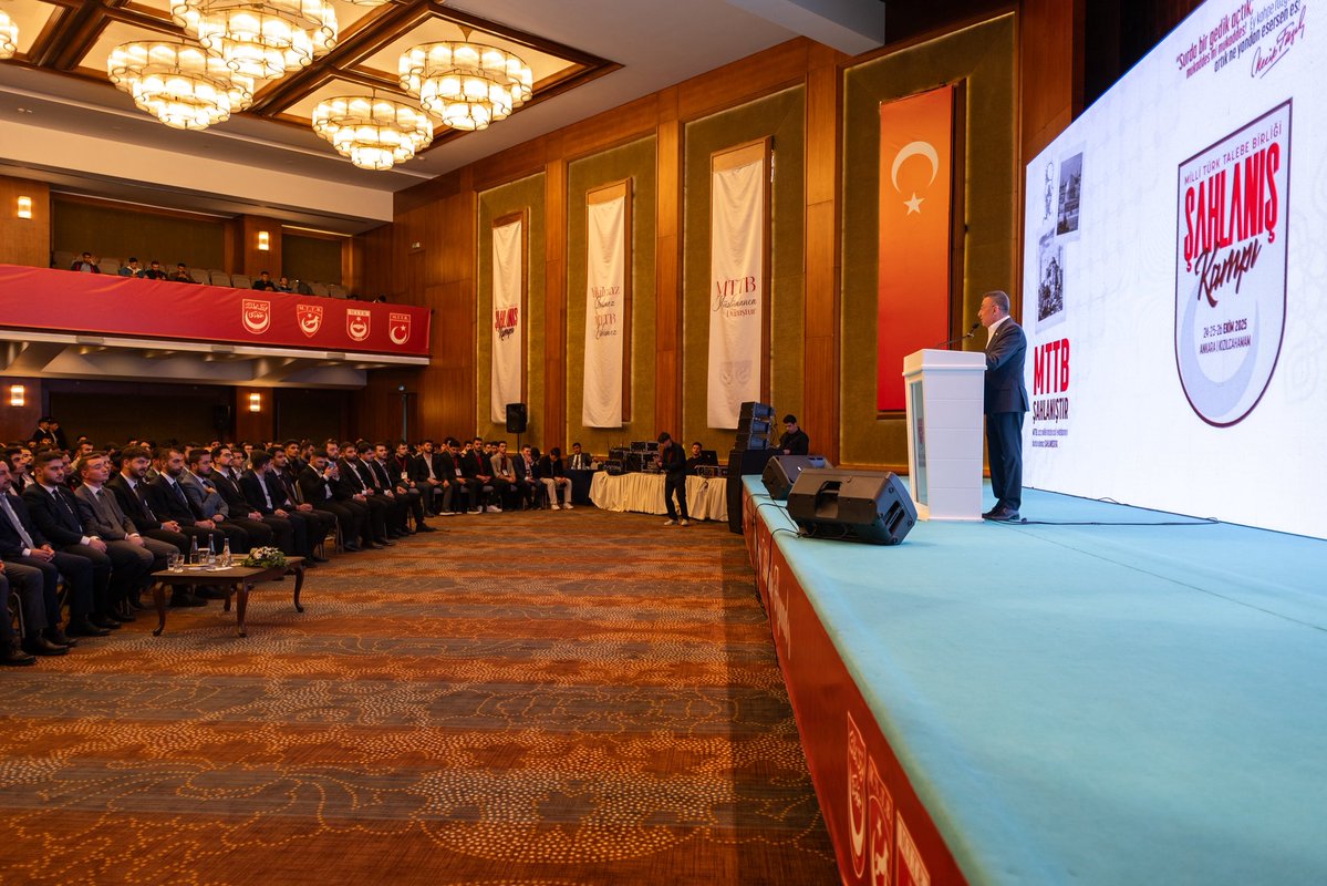 TBMM Dışişleri Komisyonu Başkanı, Önceki Dönem Cumhurbaşkanı Yardımcısı Sayın Fuat Oktay’ı “Şahlanış Kampı”mızda ağırladık.

#MTTBşahlanıştır
#MTTBmüslümancaduruştur