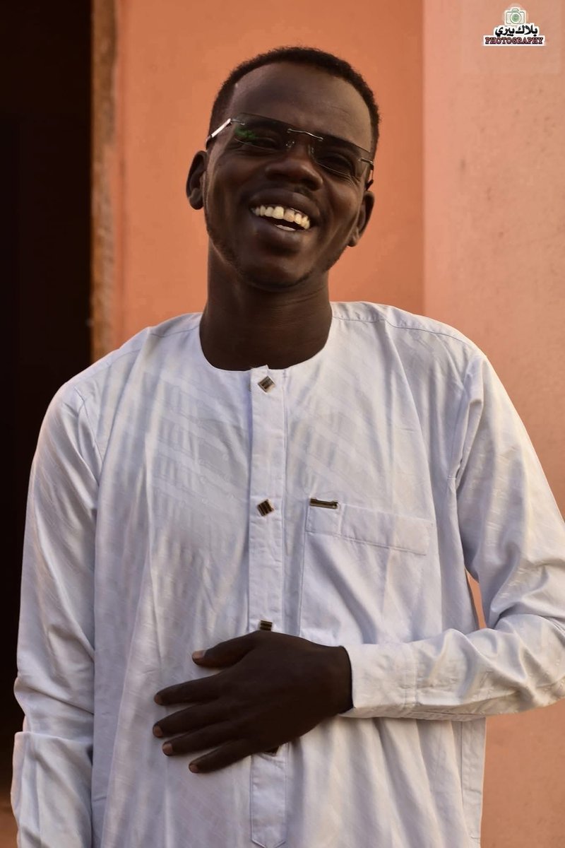 ⭕️ استشهاد الناطق الرسمي باسم معسكر زمزم للنازحين، الباشمهندس محمد خميس دودة على يد مليشيا الجنجويد..
له الرحمة والمغفرة