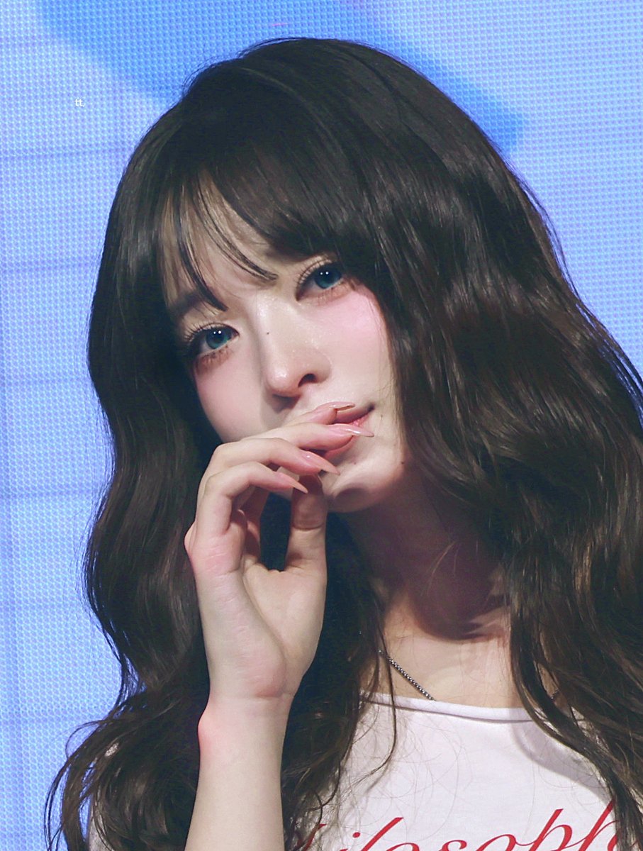 iovetutorial's tweet image. 250911 HQ
#하루나 #haruna
#はるな #ハルナ 
#빌리 #billlie #ビリー