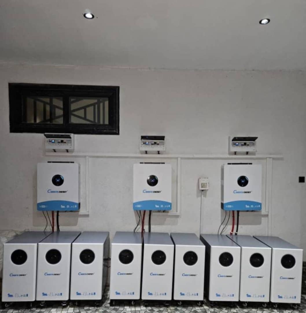ZEGPOWER's tweet photo. We deliver best solar solutions, with durable and quality components.

Lithium battery based energy storage, with 10 year service life. https://t.co/2UuYYDD7YA