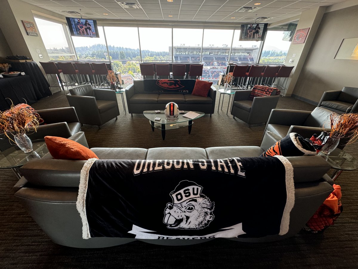 johncanzanobft's tweet photo. Oregon State and Deputy AD Brent Blaylock are parting ways. The Beavers' deal with Blueprint Sports is being unwound.

Exclusive report: https://t.co/Hn2QzgDbQX https://t.co/S09PitCXze