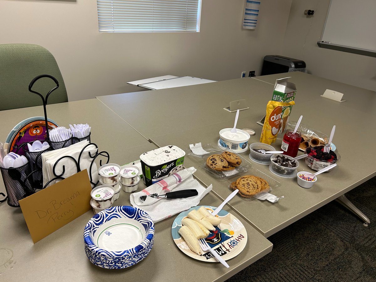 Celebrating Boss's Day the best way we know how, with food! A delicious Ice Cream Bar for our fearless leader, Dr. Perry! #ThankYou Dr. Perry for being an amazing leader and friend! Happy Boss's Day! #icecream #delicious #bosssday