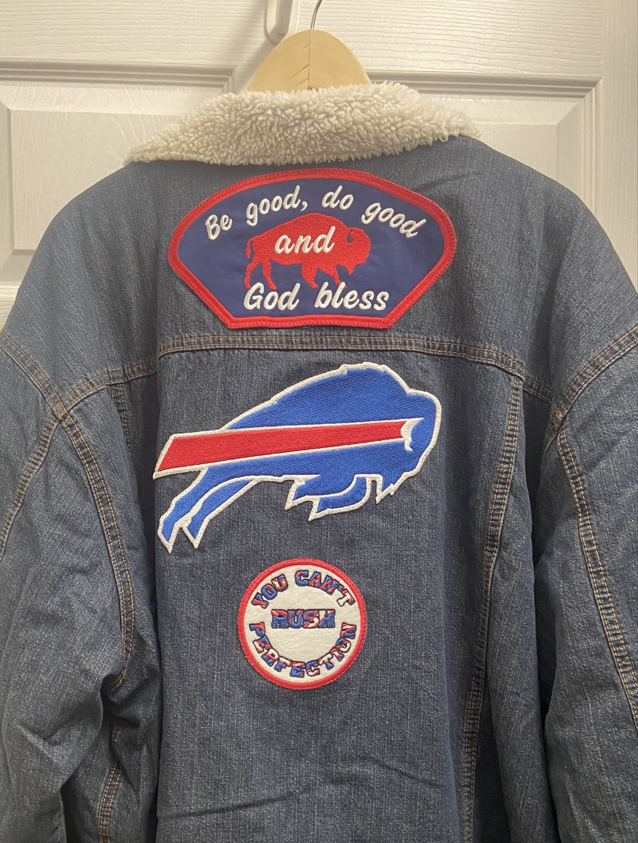 Great day to break out the new Victory Coat!
Torn up about losing Ed. Adapt, presevere, and overcome. The road to Levi is filled with speed bumps.
Mafia for Life, go Bills✌️
