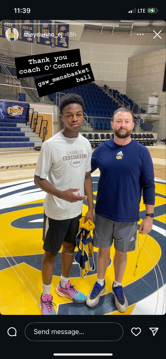 ej_coley93's tweet image. Thanks to @coachO_GSW @CoachFaison_GSW @GSW_MBASKETBALL for a great visit. Work continues!!

@KyleSandy355 @Relentless_Hoop @prepsrecruit @CHS_DawgHouse