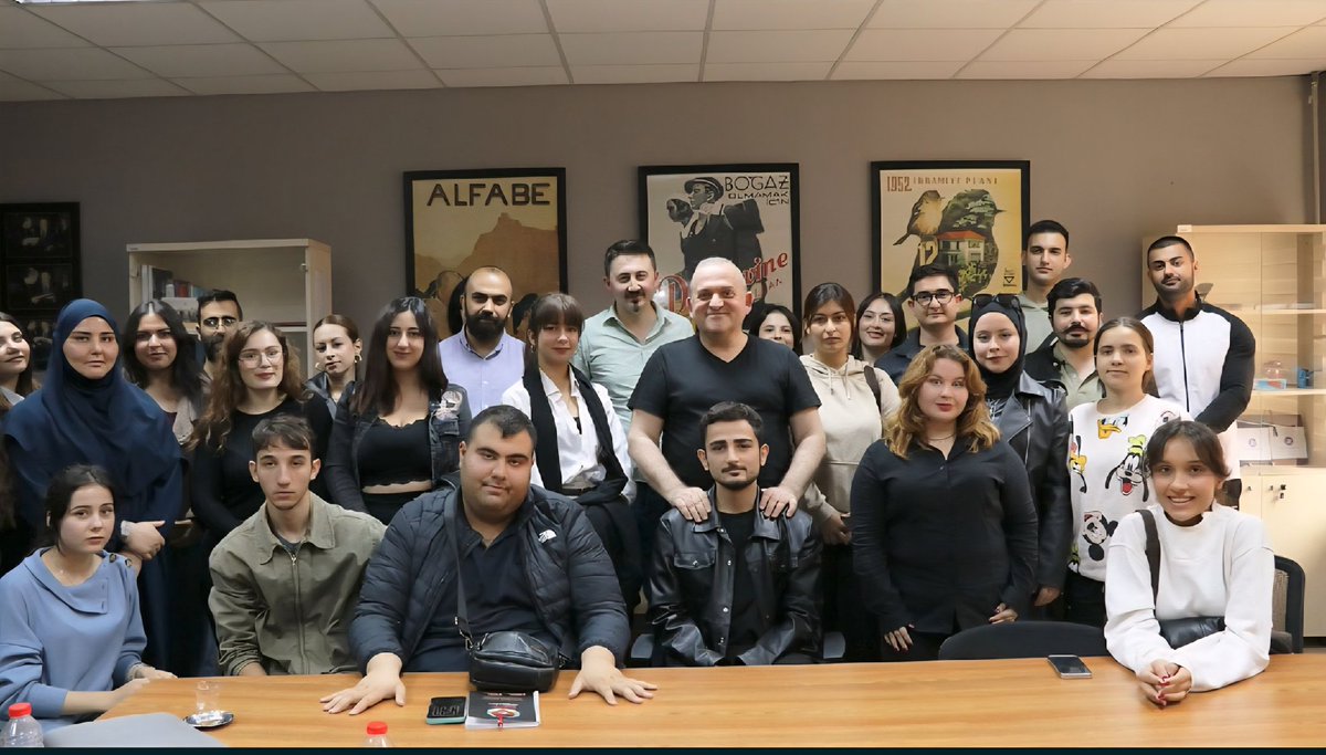 sdu_if's tweet photo. SDÜ’de Gazeteci Sami Altınkaya ile Söyleşi Düzenlendi

Süleyman Demirel Üniversitesi İletişim Fakültesi öğrencileri, gazeteci ve televizyon programcısı Sami Altınkaya ile bir araya geldi. https://t.co/aUg7lrBLvz