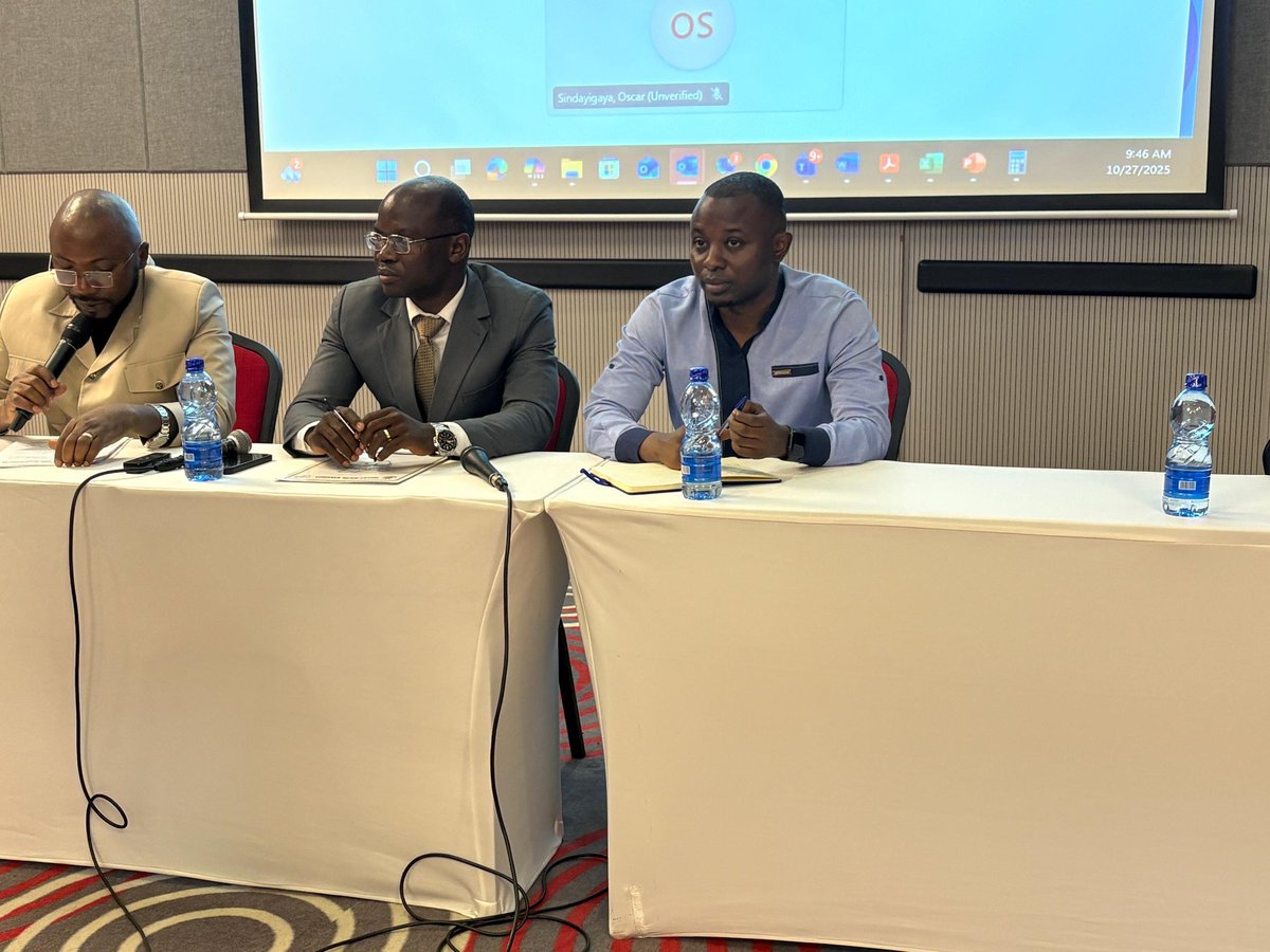 soleilnyakiriza's tweet photo. #Burundi Vers l'adoption de normes internationales IEC 62257-9-5 &amp; 62257-9- relatives aux systèmes solaires hors réseaux. Atelier de concertation organisé par @soleilnyakiriza avec toutes les parties prenantes secteur privé Bureau Burundais de Normalisation #BBN &amp; #IMF @mirmeict https://t.co/fpyaAS7OQg