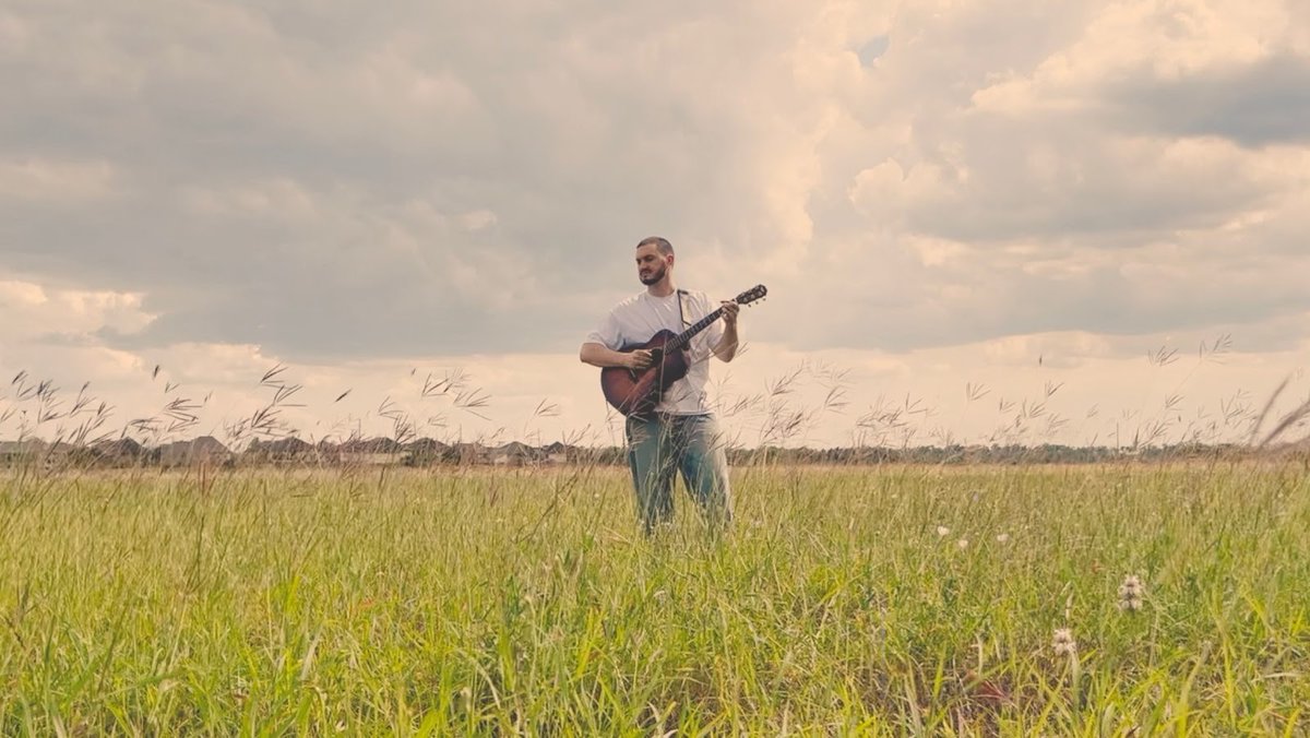 .<a href="/joeleonesings/">joeleonesings</a> "Where Have You Been" (Video) vanndigital.com/joe-leone-wher…