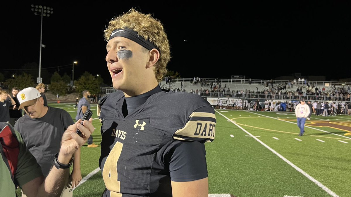 TheCFBNation's tweet photo. Davis (UT) 2026 4 ๐ QB Recruit Tradon Bessinger Has Announced His Decommitment From Boise State
Bessinger Is The #24 Ranked QB In The 2026 Class & Top 300 Overall
#GoCFB #CollegeFootball #BoiseState #BleedBlue #BulitDifferent @TradonBessinger https://t.co/gbOfdpBD6F