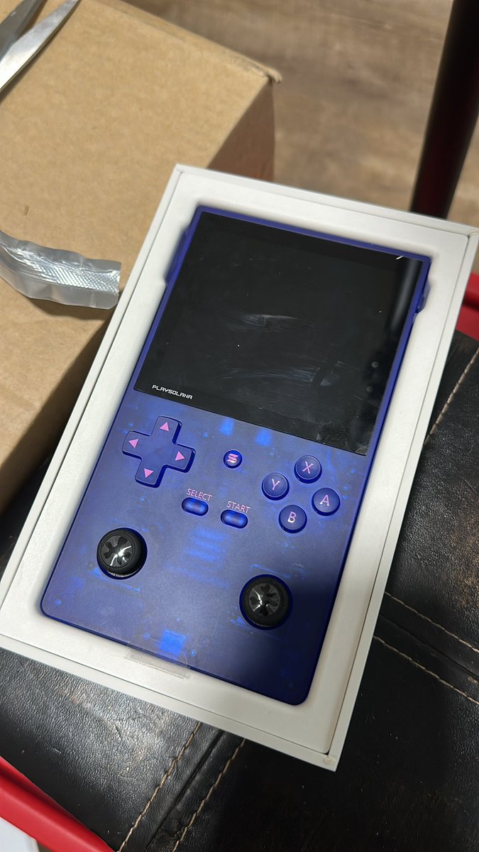 tuffshot tweet media