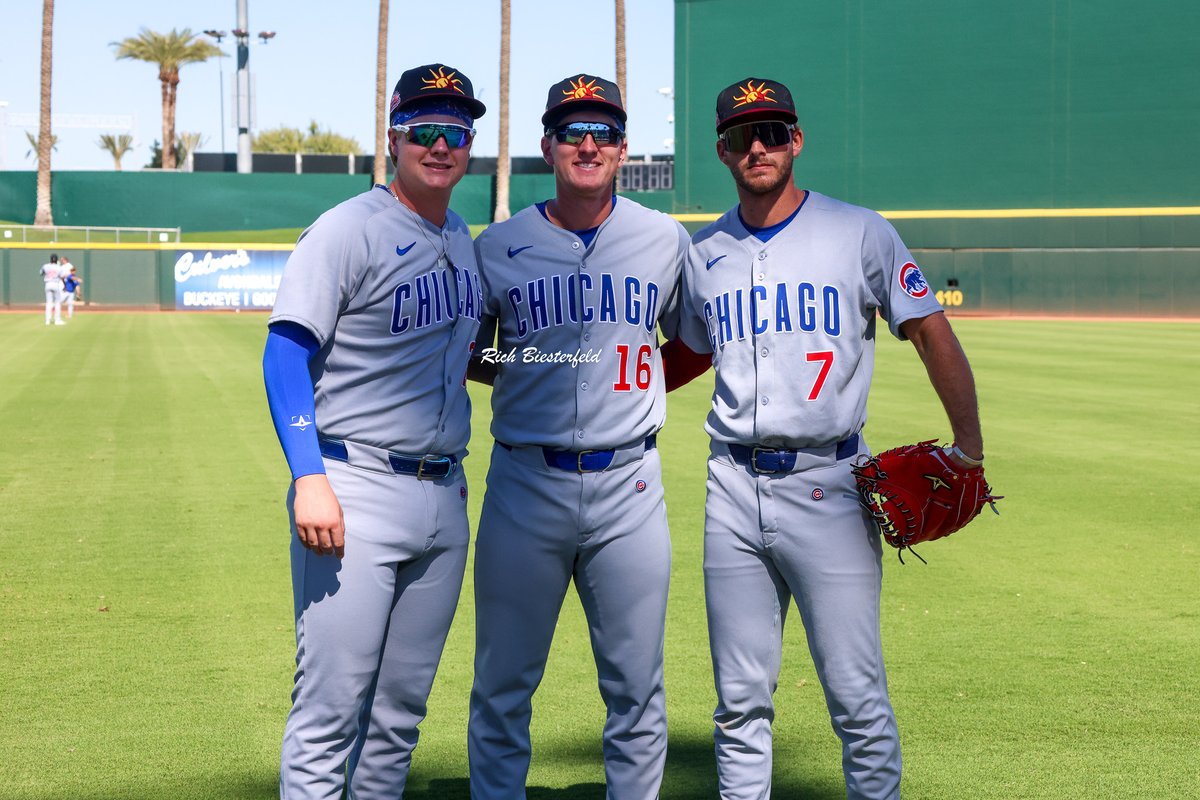 biest22's tweet photo. Some of the @Cubs personnel from recent @MLBazFallLeague action. Logan Poteet @ColeMathis13 @OwenAyers10 Ed Howard @JPWheat42 @BSB_Blueprint #Cubs #CubsProspects https://t.co/yhkq6oNq5j
