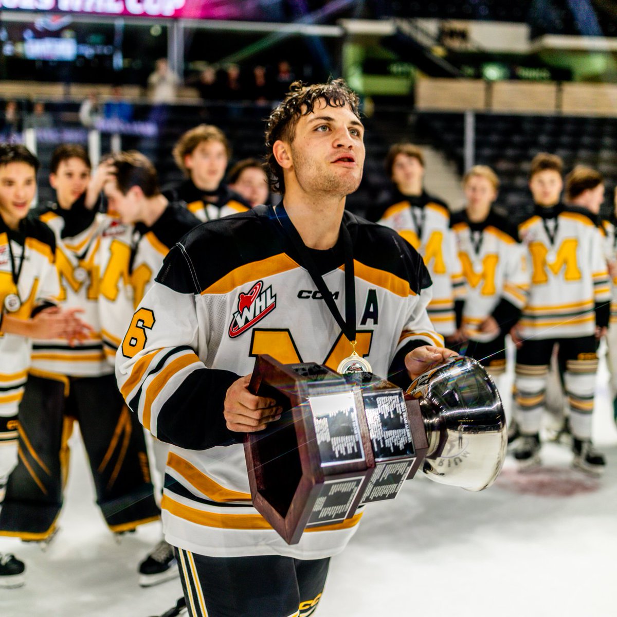 WHLGiants's tweet photo. Congratulations to Giants prospect Crosby Mateychuk for winning a Gold Medal with @hockeymanitoba at the #WHLCup yesterday!
Mateychuk was 2nd amongst all defencemen in tournament scoring with 7 points (2G-5A) in 5 GP. https://t.co/0oSCDcBXwX