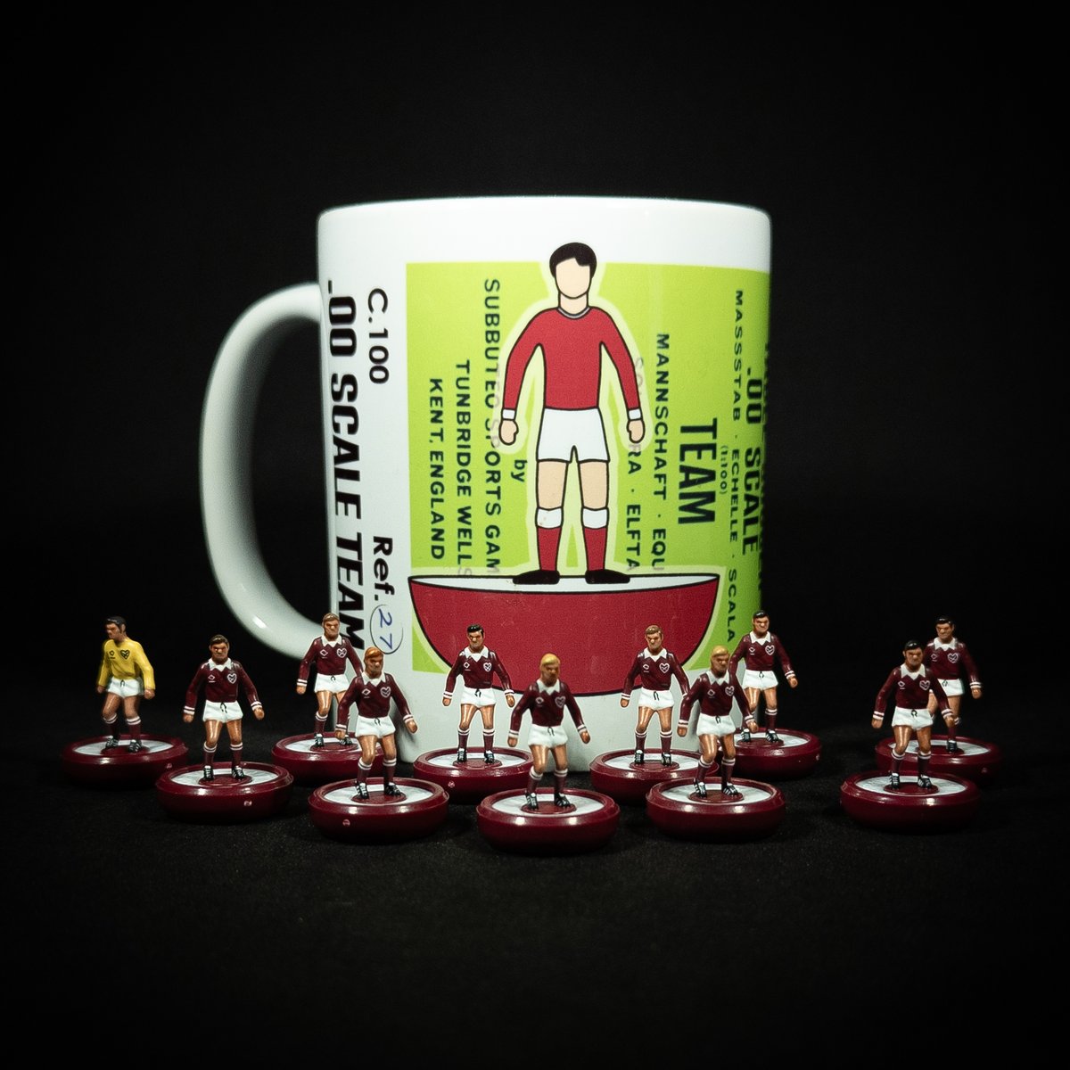 Subbuteo "Ref 27", Heart of Midlothian 🇱🇻

<a href="/JamTarts/">Heart of Midlothian FC</a> #JamTarts #Subbuteo #MiniaturePainting