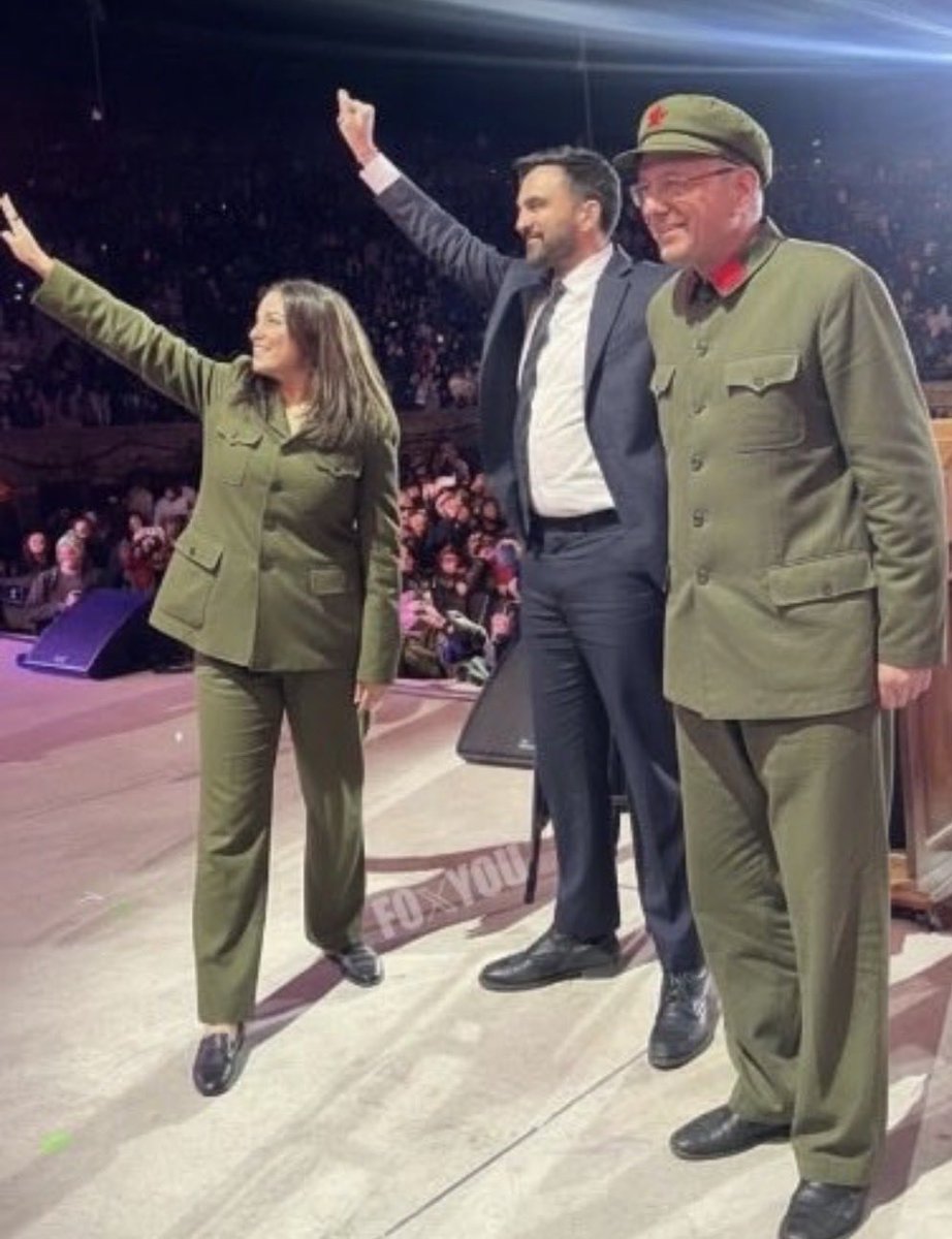 This is more like it!!   Fools!!