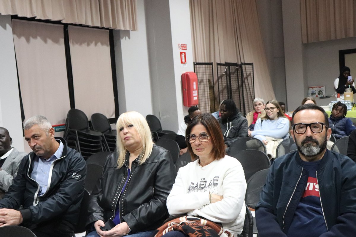 Adisolida's tweet image. 🌿 Giornata del Dialogo Interreligioso – “Religioni e Stabilità” 🌿

Un sentito ringraziamento a tutti coloro che hanno partecipato alla conferenza di oggi, rendendo possibile un momento di grande valore umano e spirituale.
@Asisolida #asi #gussago #brescia