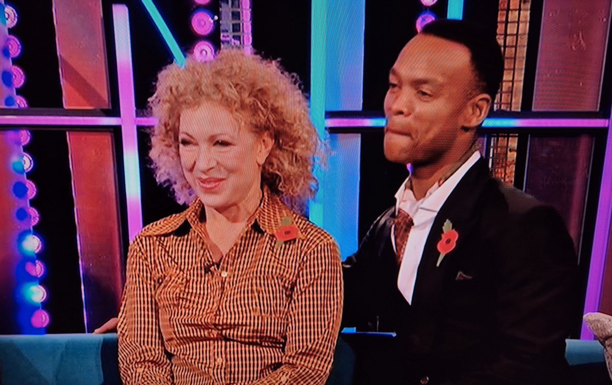 #ItTakesTwo Alex was so refined with Johannes in the Dolly routine. Tgey look so happy. Salsa to 'Horny'. Hot and juicy! #Strictly