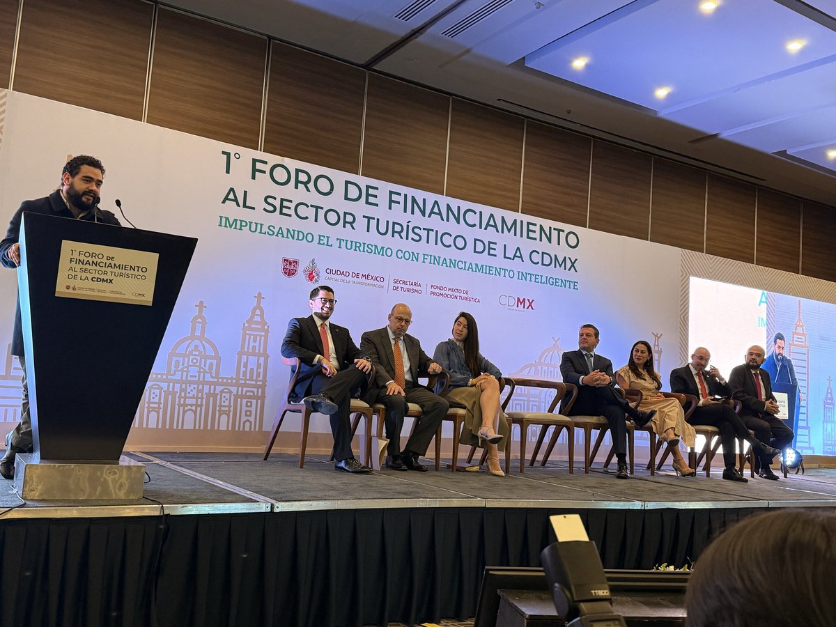 Inicia el 1er. Foro de Financiamiento al Sector Turístico “Impulsando al Turismo con Financiamiento Inteligente” <a href="/fmpt_cdmx/">Fondo Mixto de Promoción Turística de la CDMX</a> <a href="/carlosmartinezv/">Carlos Martínez Velázquez 🏳️‍🌈</a> <a href="/turismocdmx/">Secretaría de Turismo de la Ciudad de México</a> <a href="/alefrausto/">Alejandra Frausto</a> <a href="/ClaraBrugadaM/">Clara Brugada Molina</a> <a href="/GobCDMX/">Gobierno de la Ciudad de México</a> <a href="/SECTUR_mx/">SECTUR México</a> <a href="/josefinarodzam/">Josefina Rodríguez Zamora</a> #mypimes #PymesUnidas <a href="/NafinOficial/">Nacional Financiera</a> <a href="/bancomext/">Bancomext</a>