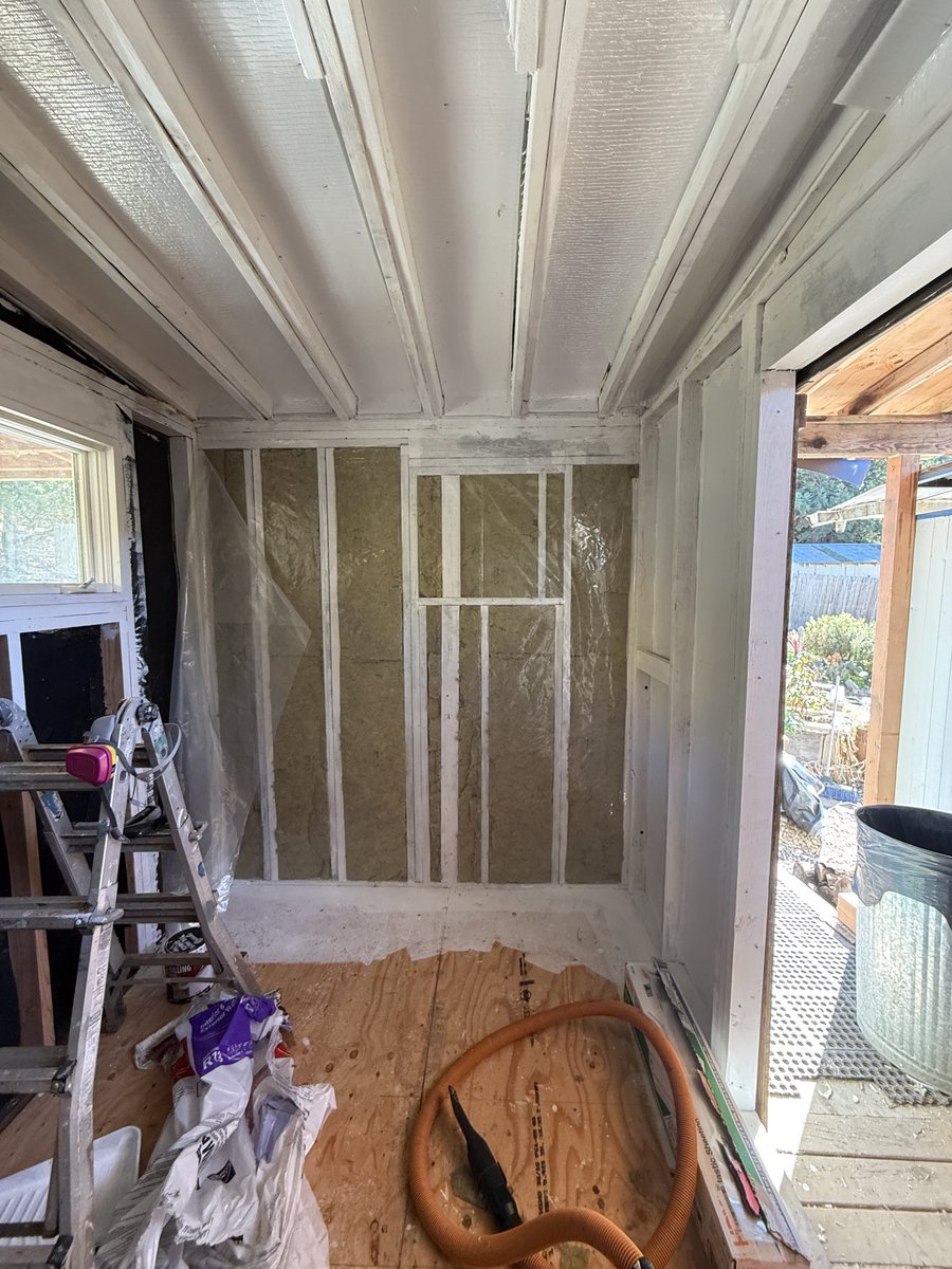 gm 

don’t forget to grow today 🌱