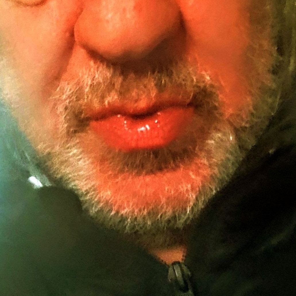 Twitter hasn't been working for this account recently . reach is much  reduced and I no longer see those I used to .it's mostly shite on the tl now .I'm exiting stage left for now at least .imagine I'll be back at some point before Xmas .take care n be kind folks .I'll miss ya.❤️