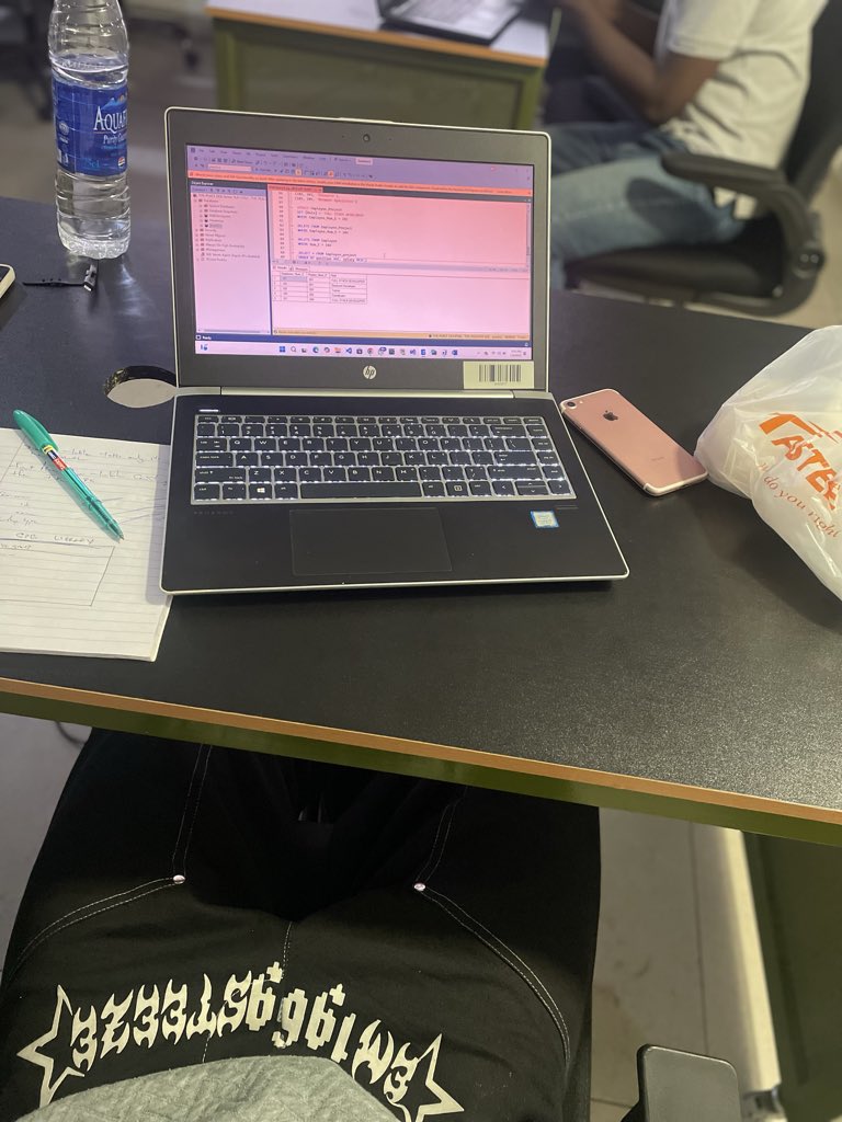 healerexe's tweet image. 4 months ago, I started my Data Analytics journey 🚀
From zero to building dashboards in Power BI, DDL, DML, and DQL using SQL, and Excel—it’s been wild!
Now it’s time to start sharing my projects, insights, and lessons learned so far.
Let’s grow together 💪
#DataAnalytics #SQL