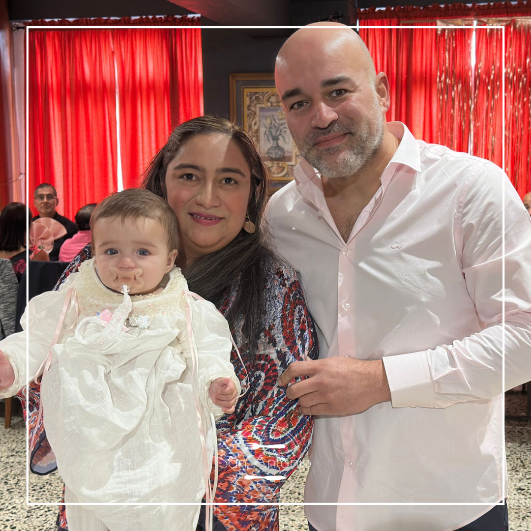 ¡Fin de semana de celebraciones en #BarSanAntonio!

Este fin de semana en nuestro local tuvimos el placer de acoger:
➡️👩‍❤️‍👨Las bodas de oro de Jesús y Mari
➡️👶El bautizo de Valeria

¡Muchas gracias por confiar en nosotros para celebrar un día tan especial!

#Fitero