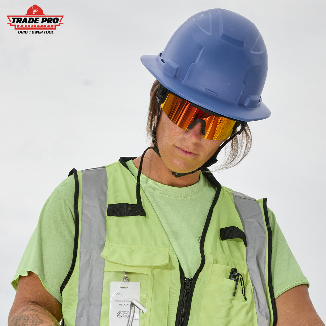 OhioPowerTool's tweet image. The NEW @MilwaukeeTool&apos;s Wrap Around Safety Glasses (48-73-2506), for $44.97, are built for real-world wear, tough, clear, and comfortable. Red Anti-Scratch Lens. ANSI Z87+.
Shop Now: ohiopowertool.com/milwaukee-tool…
...
#MilwaukeeTool #OhioPowerTool #SafetyGear #WeKnowTools