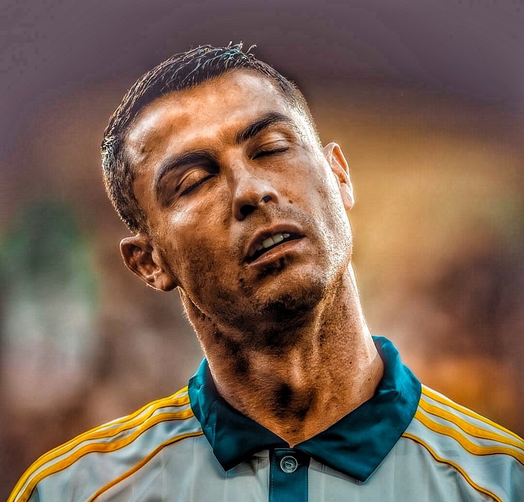 FootbalCentel's tweet image. 🚨🗣️ Vinicius Junior: &quot;After yesterday&apos;s El Clásico match, Cristiano Ronaldo congratulated me, and I felt really happy.&quot;