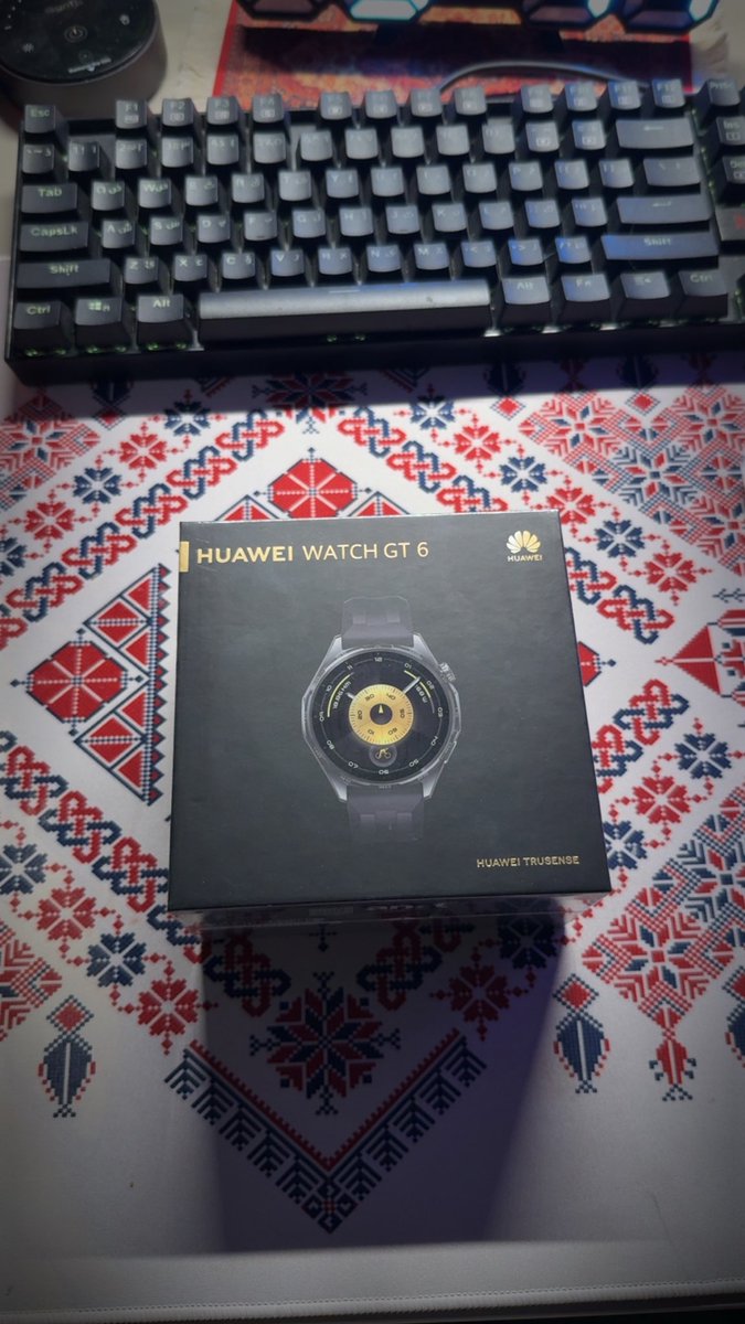 توني اشتريتها بطاريتها تقعد 21 يوم 😮
احدث اصدار من جيل GT 
ما اخذت GT PRO لان مافيه فرق وغلاء سعر على الفاضي